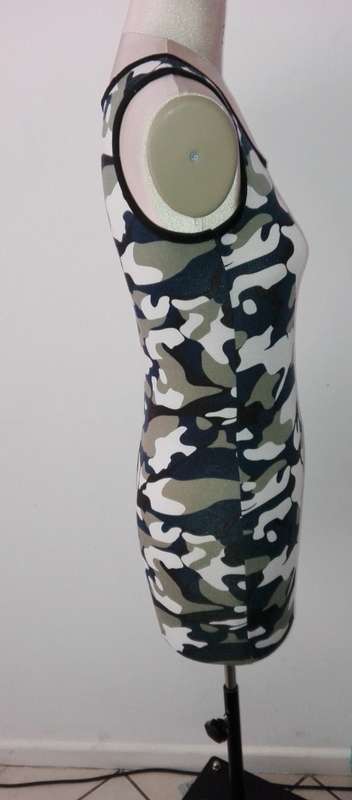 Girls bodycon dress, Size small, 13-14