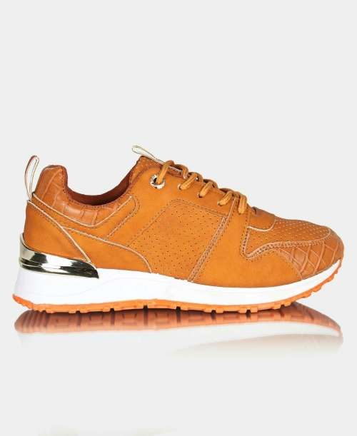 Ladies Nova Pin Punch Sneakers Tan