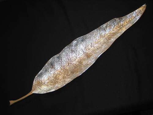 Beautiful centrepiece or serving dish.