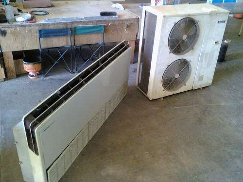 AIR CONDITIONER ---- 48000BTU---NO RESERVE !!!