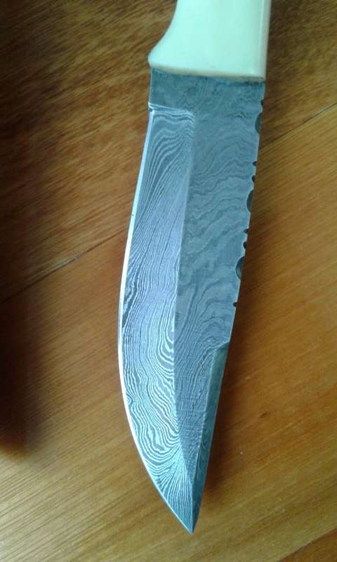 DAMASCUS Hand made knife, a must for any knife collector,  Leather Sheath Incl. CAME bone handle.