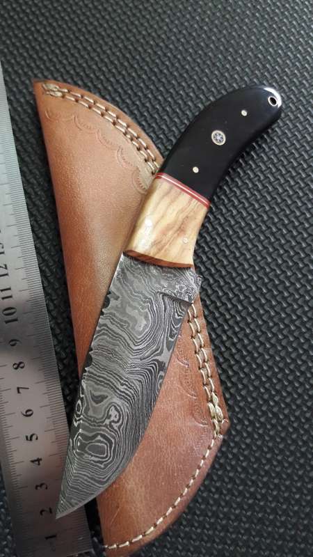 DAMASCUS Hand Made Knife, NEW Design, Great as a GIFT to any Father.  2 Available, bid per knife.