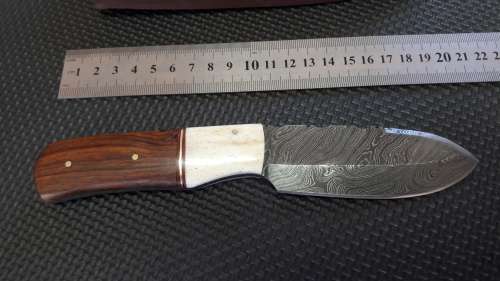 DAMASCUS Hand made knife, a must for any knife collector, AWESOME Gift,Leather Sheath incl