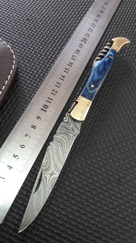 DAMASCUS Hand Made Foldable Laguiole style knives, Leather Pouch included. Blue wood handle.