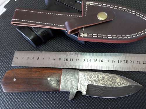 DAMASCUS Hand Made Knife, NEW Design, a MUST for any knife collector.