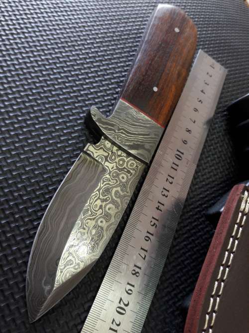 DAMASCUS Hand Made Knife, NEW Design, a MUST for any knife collector.