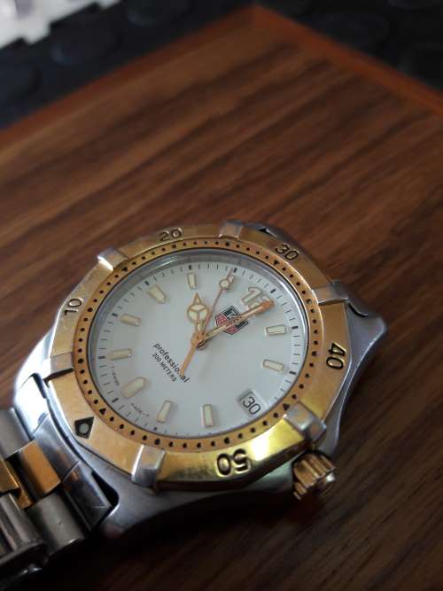 Tag Heuer Professional WK1120 Two Tone White Dial 37mm Diver 200m Quartz Men's Watch (Unisex)