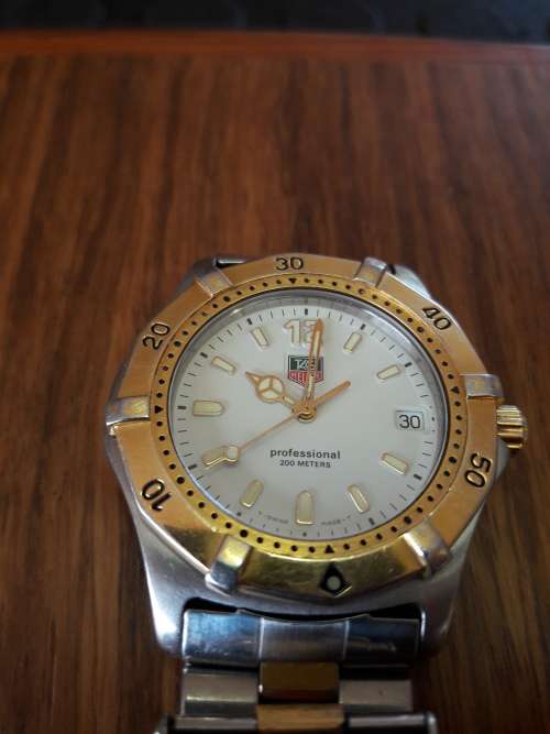 Tag Heuer Professional WK1120 Two Tone White Dial 37mm Diver 200m Quartz Men's Watch (Unisex)