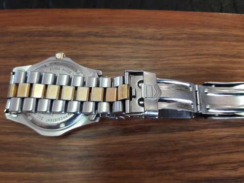 Tag Heuer Professional WK1120 Two Tone White Dial 37mm Diver 200m Quartz Men's Watch (Unisex)