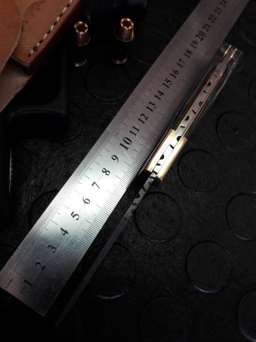 Handmade DAMASCUS  Folding Knife. Please study pictures for detail. Crazy R1 start, No reserve.