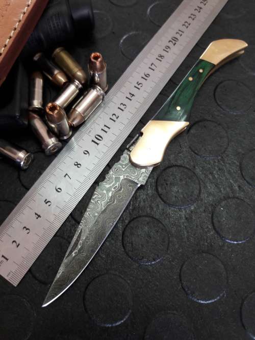 Handmade DAMASCUS  Folding Knife. Please study pictures for detail. Crazy R1 start, No reserve.