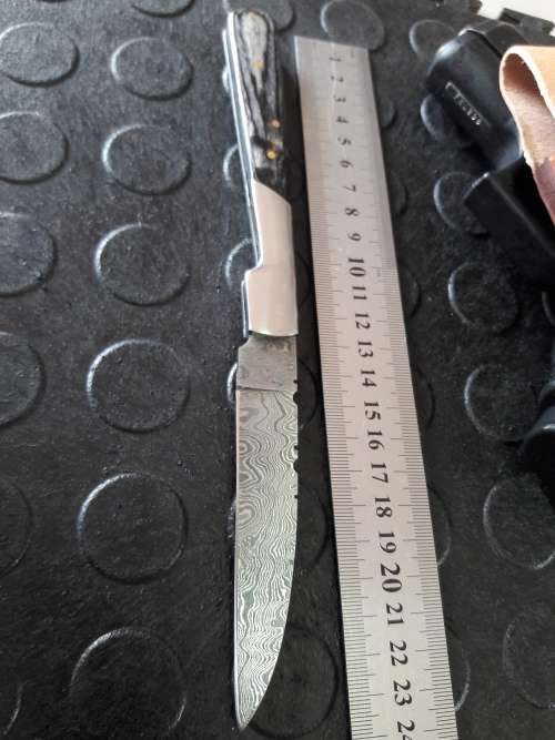 Handmade DAMASCUS  Folding Knife. Please study pictures for detail. Crazy R1 start, No reserve.