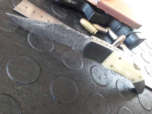 Handmade DAMASCUS  Folding Knife. Please study pictures for detail. Crazy R1 start, No reserve.