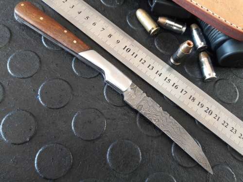 Handmade DAMASCUS  Folding Knife. Please study pictures for detail. Crazy R1 start, No reserve.