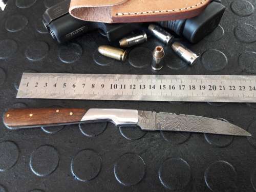 Handmade DAMASCUS  Folding Knife. Please study pictures for detail. Crazy R1 start, No reserve.