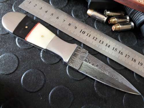 Handmade DAMASCUS steel Dagger with Camel bone and Bull Horn handle scales. No reserve auction.