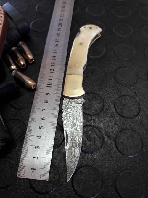 Handmade DAMASCUS  Folding Knife. Please study pictures for detail. Crazy R1 start, No reserve.