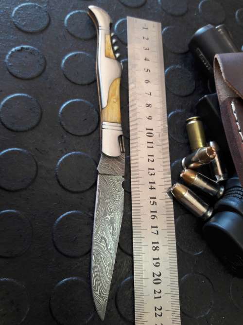 Handmade DAMASCUS  Folding Knife. Please study pictures for detail. Crazy R1 start, No reserve.