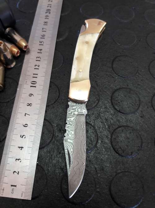 Handmade DAMASCUS  Folding Knife. Please study pictures for detail. Crazy R1 start, No reserve.