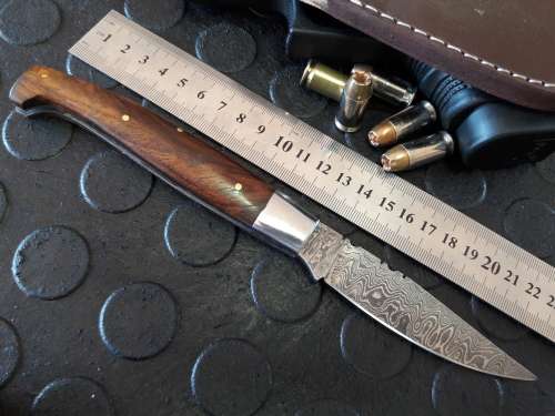 Handmade DAMASCUS  Folding Knife. Please study pictures for detail. Crazy R1 start, No reserve.