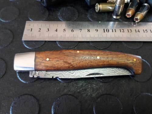 Handmade DAMASCUS  Folding Knife. Please study pictures for detail. Crazy R1 start, No reserve.