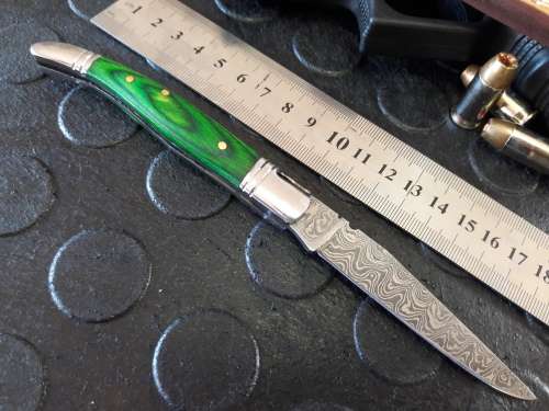 Handmade DAMASCUS  Folding Knife with wooden handle scales, Crazy R1 start, No reserve.
