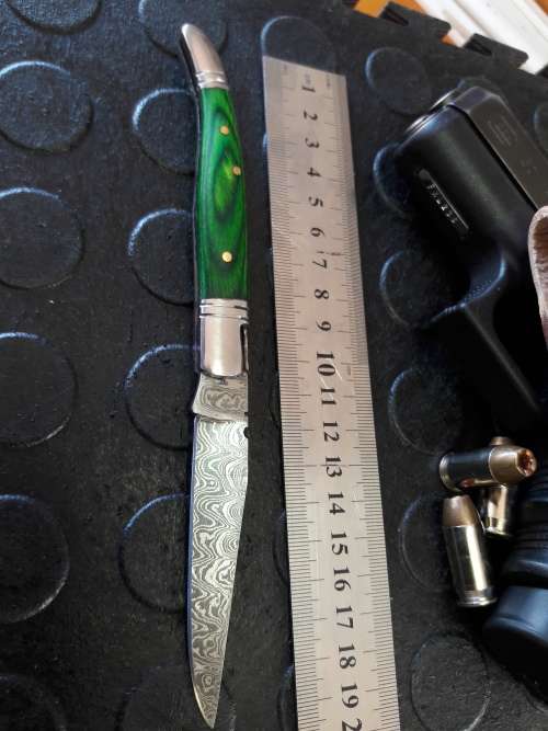 Handmade DAMASCUS  Folding Knife with wooden handle scales, Crazy R1 start, No reserve.