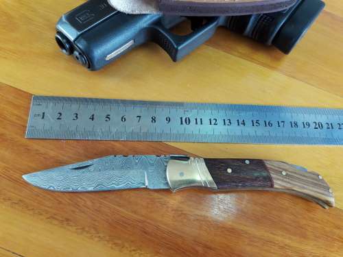 Handmade DAMASCUS  Folding Knife with wooden handle scales, Crazy R1 start, No reserve.