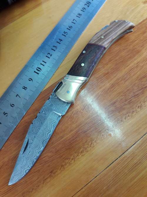Handmade DAMASCUS  Folding Knife with wooden handle scales, Crazy R1 start, No reserve.