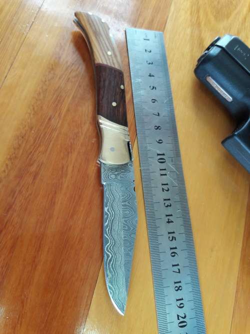 Handmade DAMASCUS  Folding Knife with wooden handle scales, Crazy R1 start, No reserve.