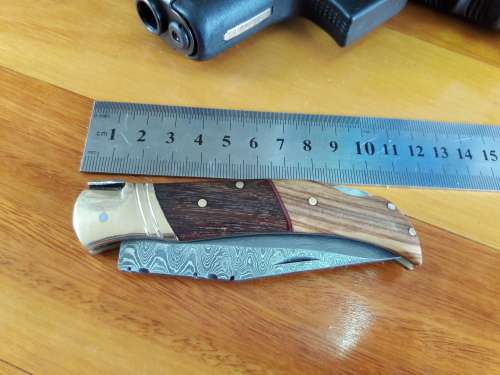 Handmade DAMASCUS  Folding Knife with wooden handle scales, Crazy R1 start, No reserve.