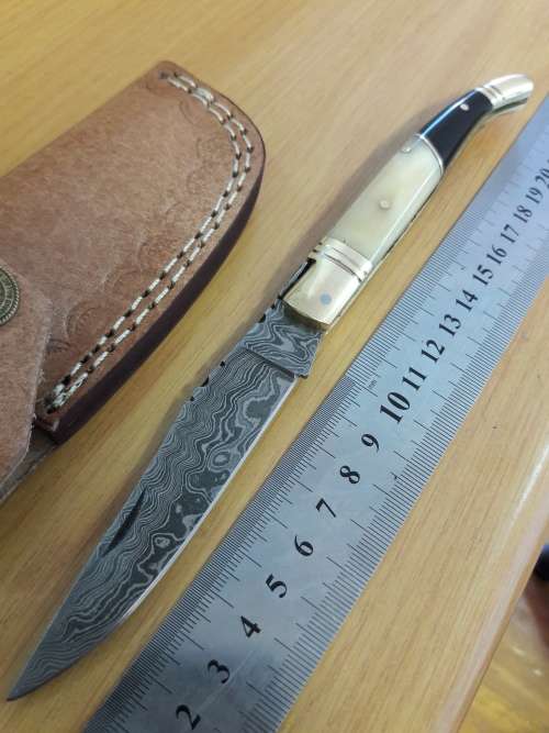 Handmade DAMASCUS  Folding Knife. Please study pictures for detail. Crazy R1 start, No reserve.