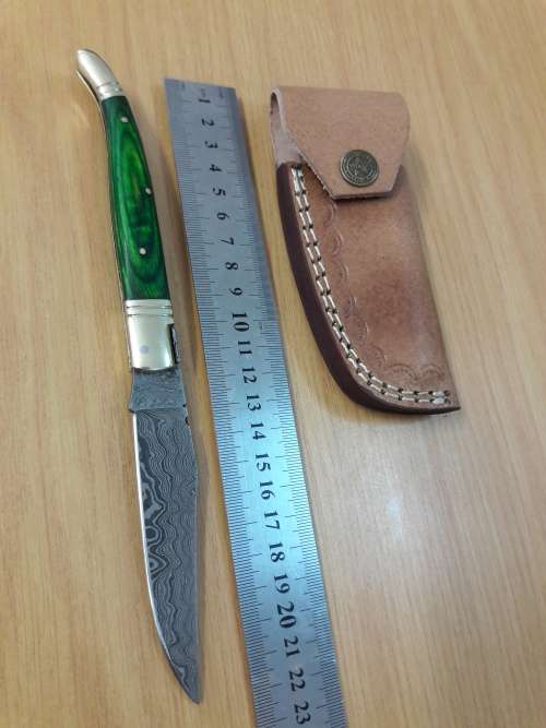 Handmade DAMASCUS  Folding Knife with wooden handle scales, Crazy R1 start, No reserve.