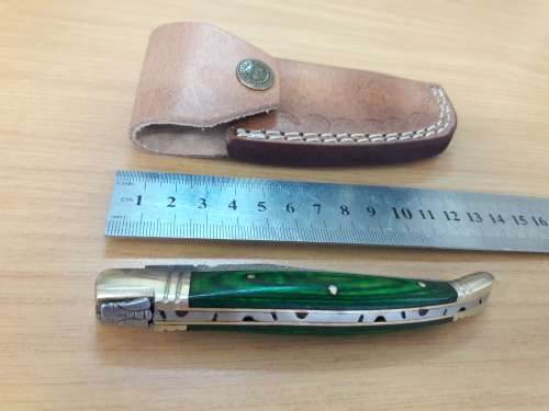 Handmade DAMASCUS  Folding Knife with wooden handle scales, Crazy R1 start, No reserve.
