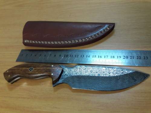 Handmade DAMASCUS Steel Knife, Wooden handle Scales. BRAND NEW DESIGN !!!!