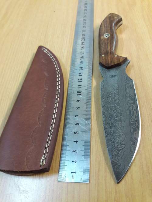 Handmade DAMASCUS Steel Knife, Wooden handle Scales. BRAND NEW DESIGN !!!!