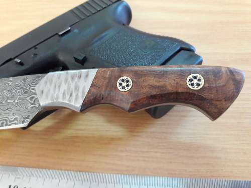 Handmade DAMASCUS Steel Knife, Wooden handle Scales with a stainless steel bolster. NEW DESIGN !!!!