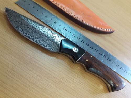 Handmade DAMASCUS Steel Knife, Bull Horn and Wooden handle. BRAND NEW DESIGN !