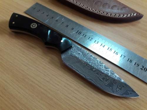 Handmade DAMASCUS Steel Knife, Bull horn handle scales. NEW DESIGN !!!!!!!!!