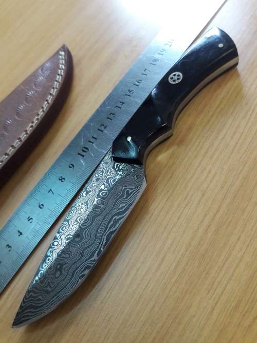 Handmade DAMASCUS Steel Knife, Bull horn handle scales. NEW DESIGN !!!!!!!!!