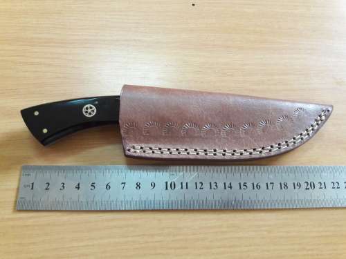 Handmade DAMASCUS Steel Knife, Bull horn handle scales. NEW DESIGN !!!!!!!!!