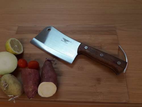 Meat Cleaver Bentley, Stainless Steel, Durable and made with one piece steel blade and WOODEN handle