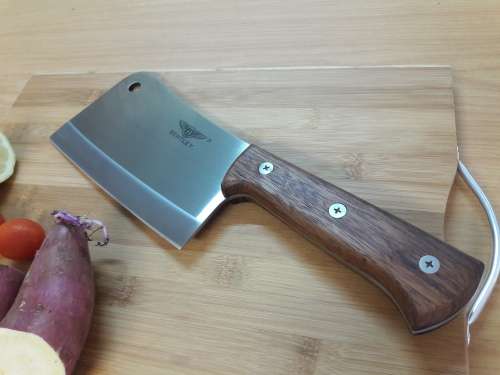 Meat Cleaver Bentley, Stainless Steel, Durable and made with one piece steel blade and WOODEN handle