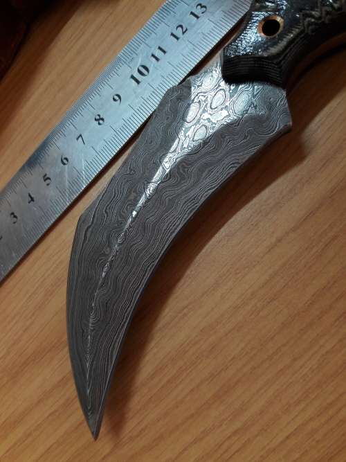 Handmade DAMASCUS Steel KARAMBIT, please see all the pictures, nice one.