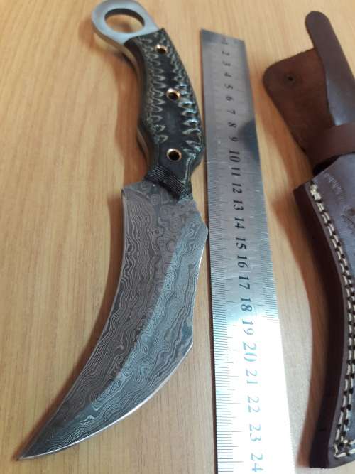 Handmade DAMASCUS Steel KARAMBIT, please see all the pictures, nice one.