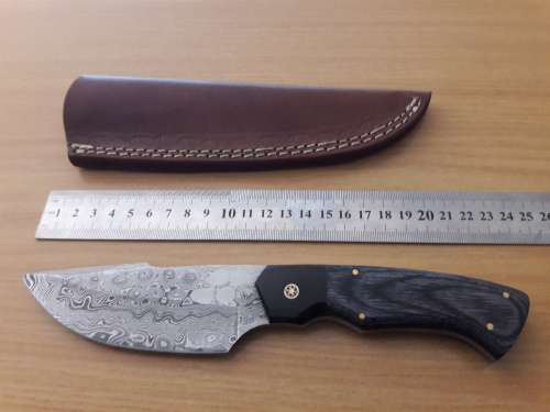 Handmade DAMASCUS Steel Knife, Bull horn and Wooden handle scales. NEW DESIGN !!!!!