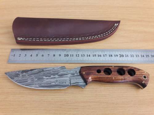 Handmade DAMASCUS Steel Hunting Knife, Wooden handle Scales. NEW DESIGN !!!!!!!