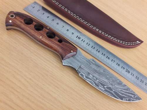 Handmade DAMASCUS Steel Hunting Knife, Wooden handle Scales. NEW DESIGN !!!!!!!