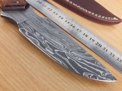 Handmade DAMASCUS Steel Hunting Knife, Wooden handle Scales. NEW DESIGN !!!!!!!