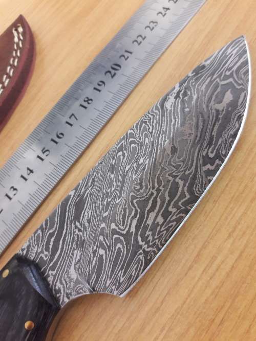 Handmade DAMASCUS Steel Hunting Knife, Wooden handle Scales. NEW DESIGN !!!!!!!